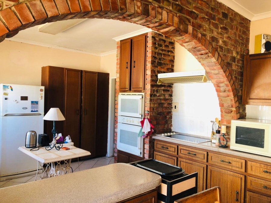 4 Bedroom Property for Sale in Theescombe Eastern Cape